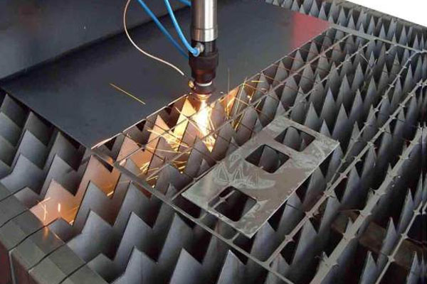 激光切割機(jī)