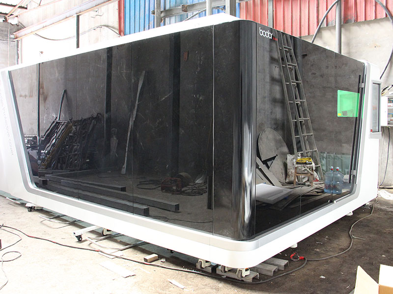 激光切割設(shè)備