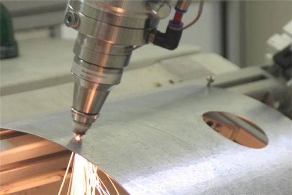 濟(jì)南不銹鋼加工的危險(xiǎn)因素有哪些?六點(diǎn)須知!