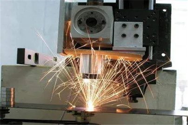 濟(jì)南激光切割過程中可能遇到哪些問題？詳情解答！